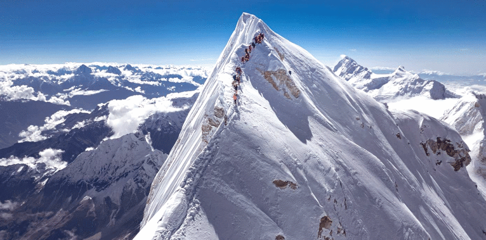 manaslu-climbing